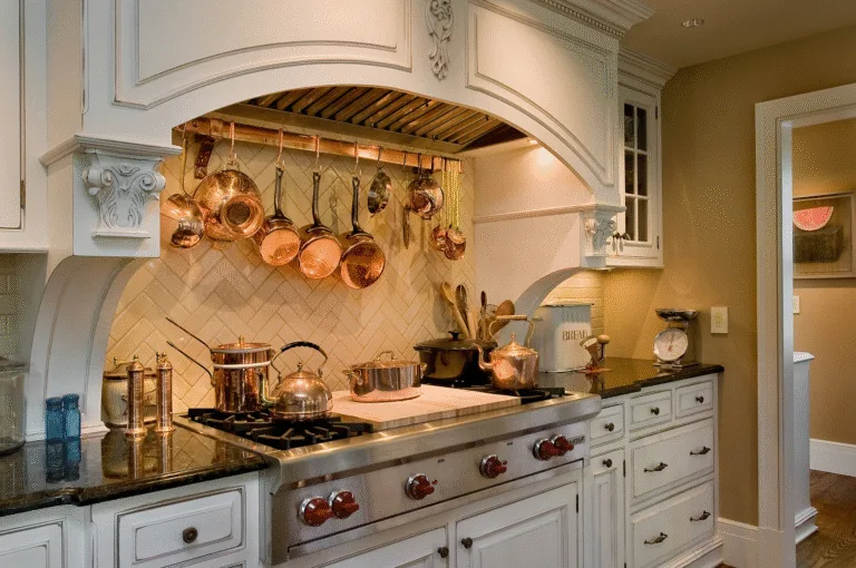 12 Pinterest-Worthy Farmhouse Kitchen Ideas to Inspire Your Home